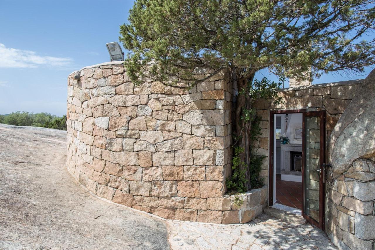 Villa Cava Del Tom Luxury Порто Ротондо Екстериор снимка