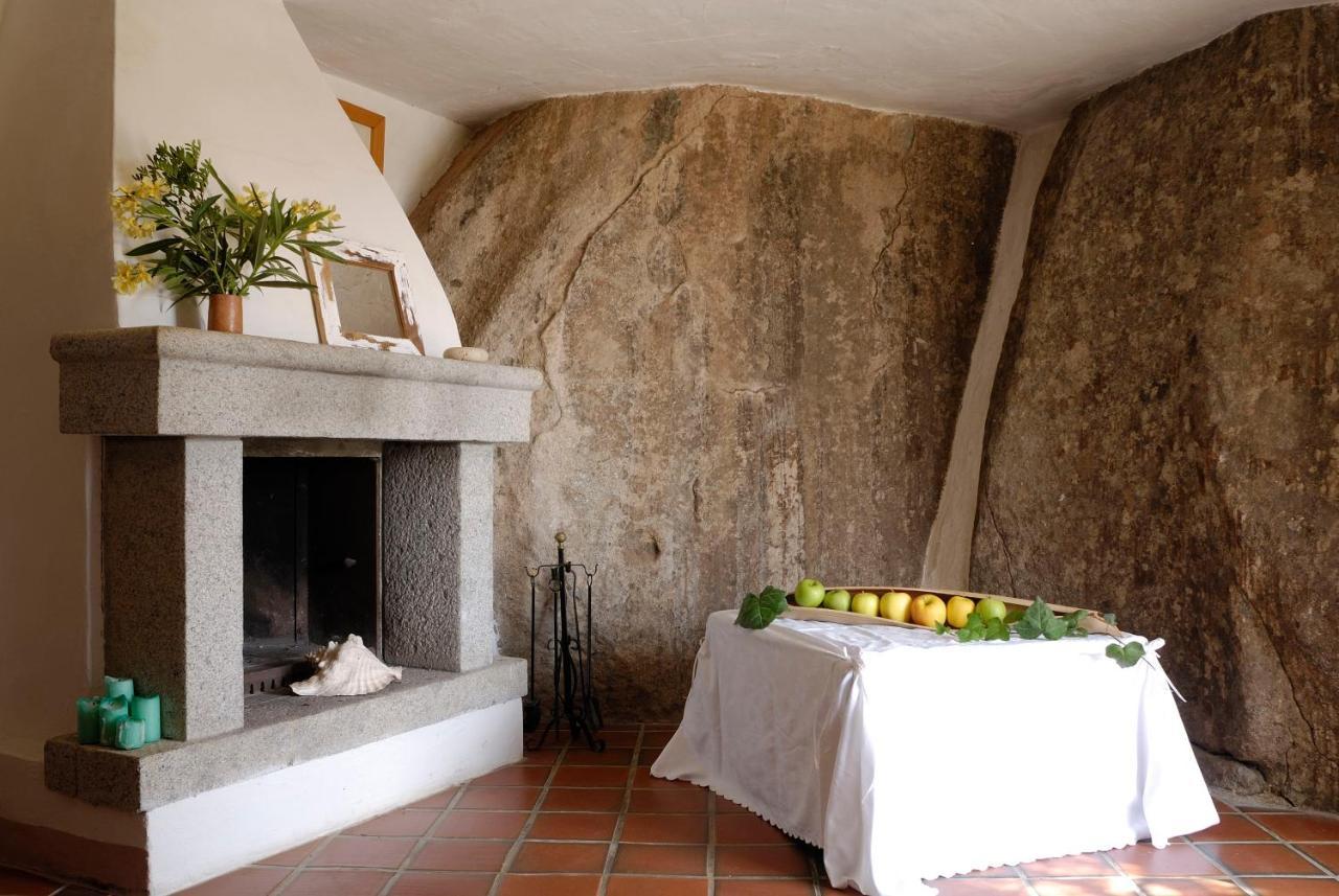 Villa Cava Del Tom Luxury Порто Ротондо Екстериор снимка